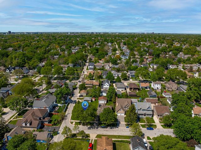 630 Wilson Street, Downers Grove, IL 60515