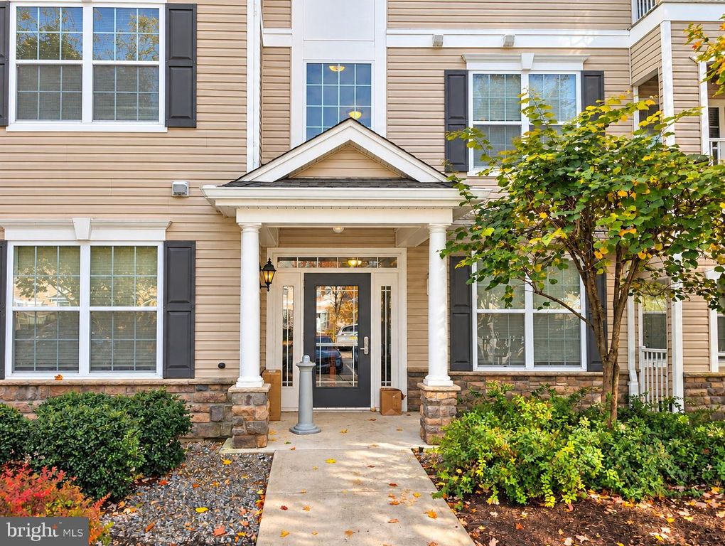 314 TIMBERLAKE DR, EWING, NJ 08618 — photo 2