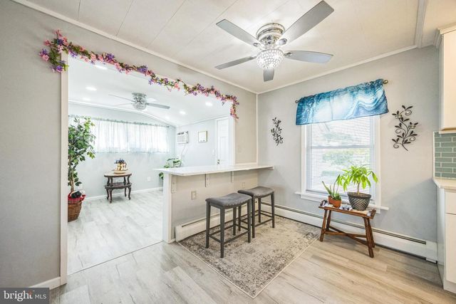 87 VERMILLION LN, Levittown, PA 19054