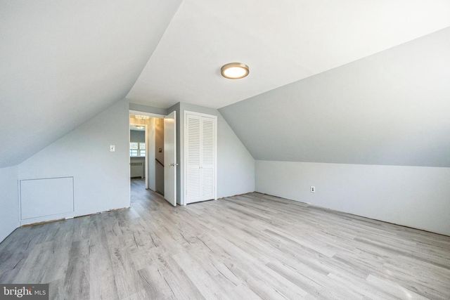 87 VERMILLION LN, Levittown, PA 19054