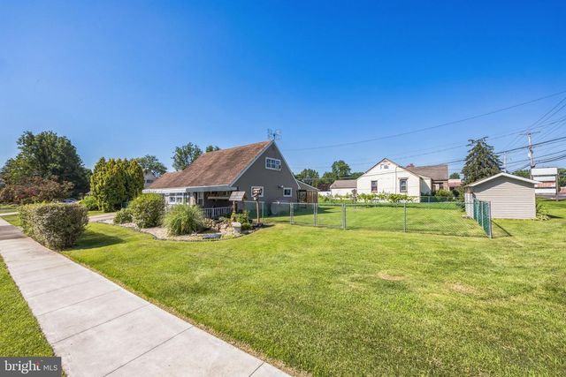 87 VERMILLION LN, Levittown, PA 19054