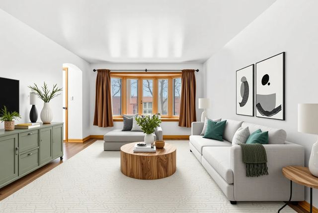 6135 W 63rd Place, Chicago, IL 60638