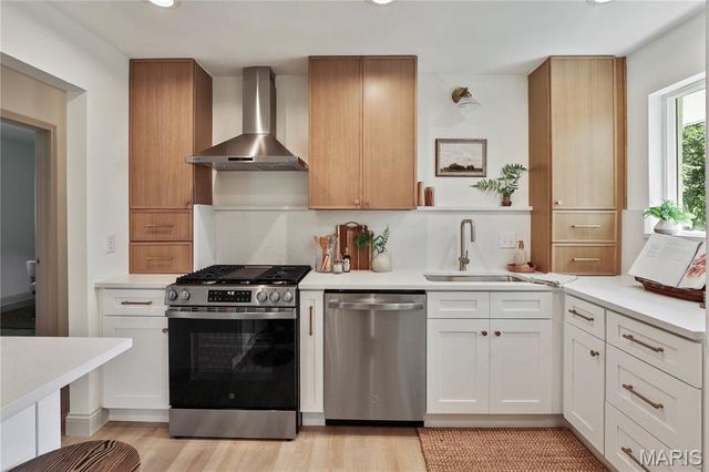 9606 Castanet Court, Crestwood, MO 63126