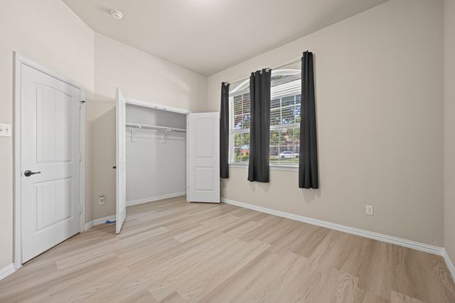 1938 Loma Alta Drive, Irving, TX 75063
