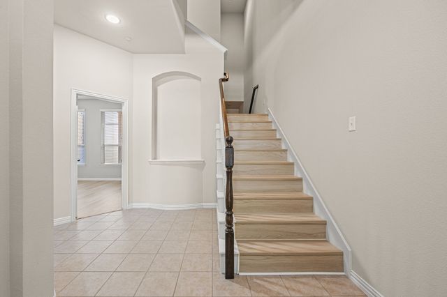 1938 Loma Alta Drive, Irving, TX 75063