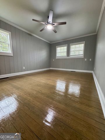 405 N Broughton Street, Ailey, GA 30410