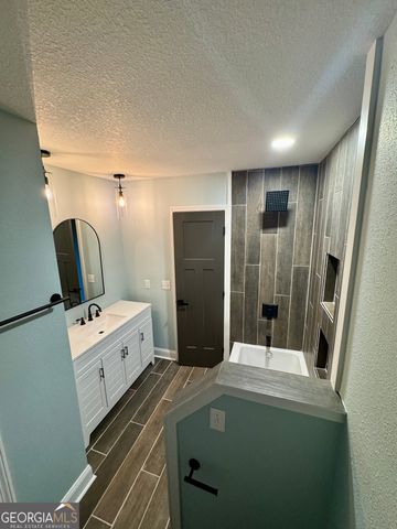 405 N Broughton Street, Ailey, GA 30410