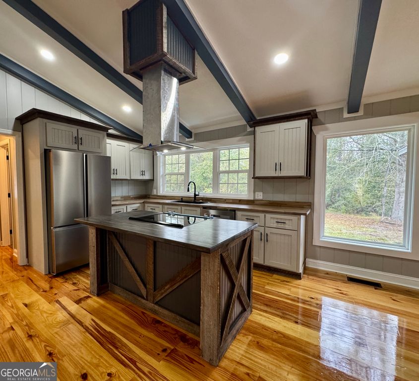 405 N Broughton Street, Ailey, GA 30410