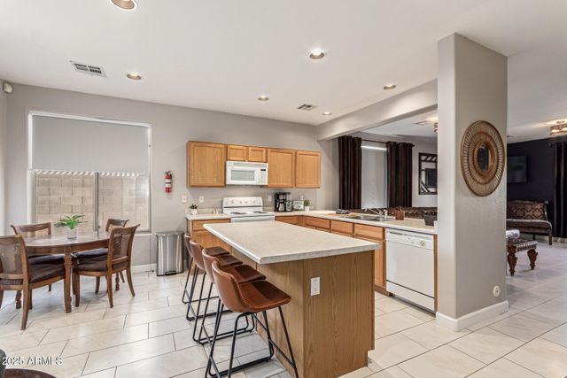 7007 E KEATS Avenue, Mesa, AZ 85209