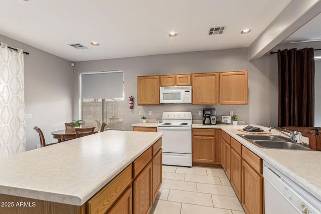 7007 E KEATS Avenue, Mesa, AZ 85209