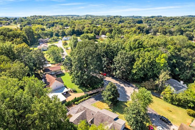 112 Acorn Place, Spring Hill, TN 37174