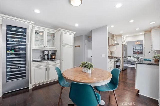 11 Shadowleaf, Irvine, CA 92614