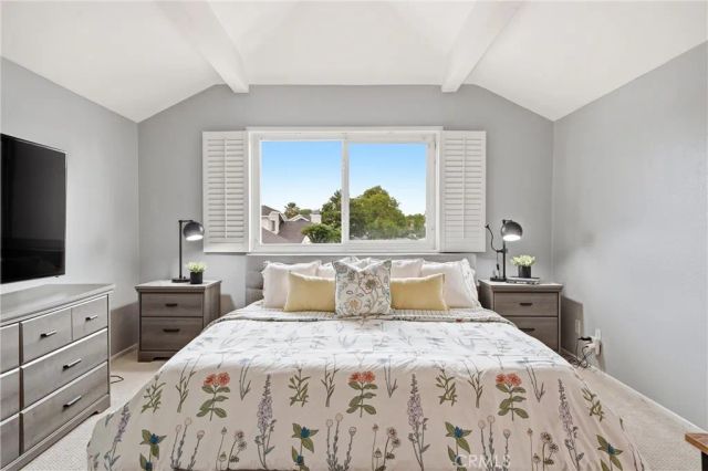 11 Shadowleaf, Irvine, CA 92614