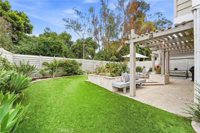 11 Shadowleaf, Irvine, CA 92614