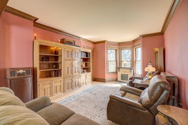613 Olive Street W, Stillwater, MN 55082