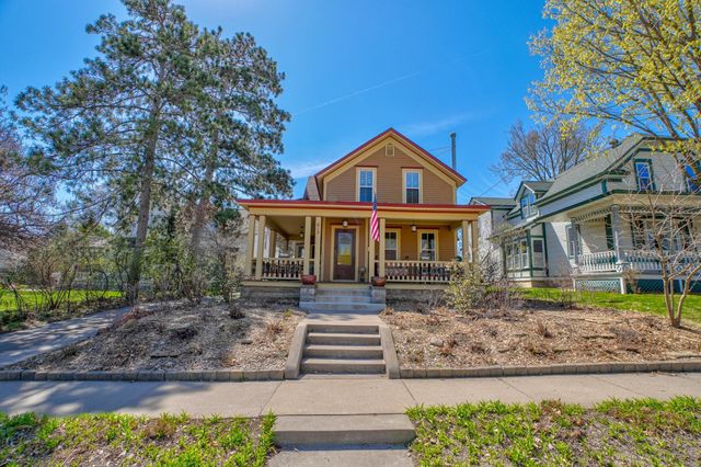 613 Olive Street W, Stillwater, MN 55082