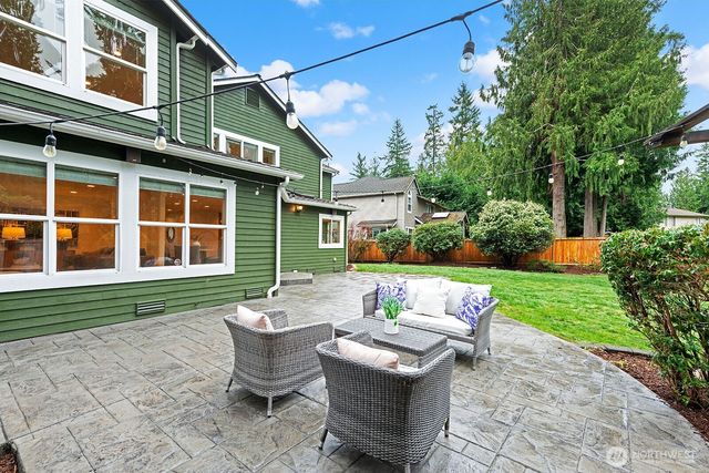 2419 233rd Place NE, Sammamish, WA 98074