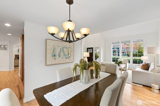 2419 233rd Place NE, Sammamish, WA 98074