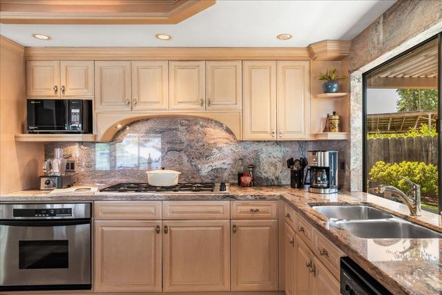 6310 Chesapeake Cir, Stockton, CA 95219