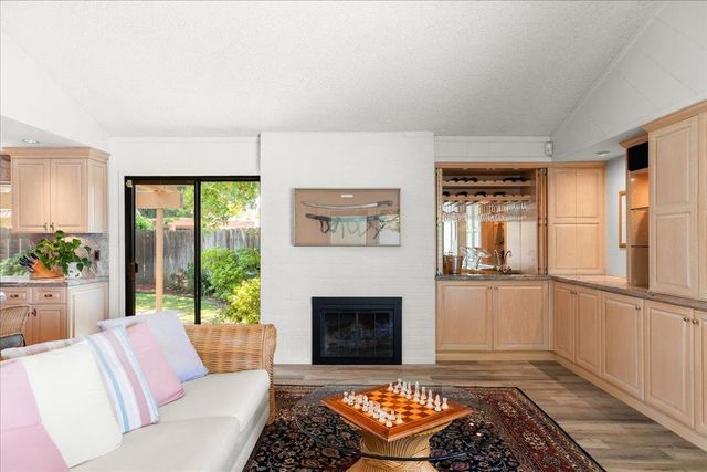 6310 Chesapeake Cir, Stockton, CA 95219