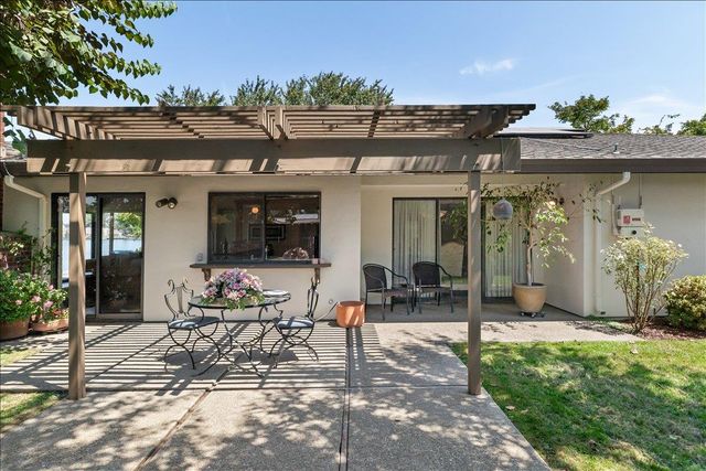6310 Chesapeake Cir, Stockton, CA 95219