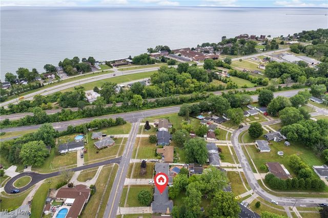 2601 Sherwood Drive, Lorain, OH 44053