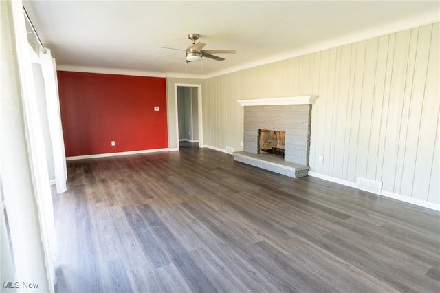 2601 Sherwood Drive, Lorain, OH 44053