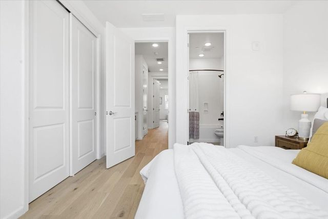 390 Camarillo Terrace, Sunnyvale, CA 94085