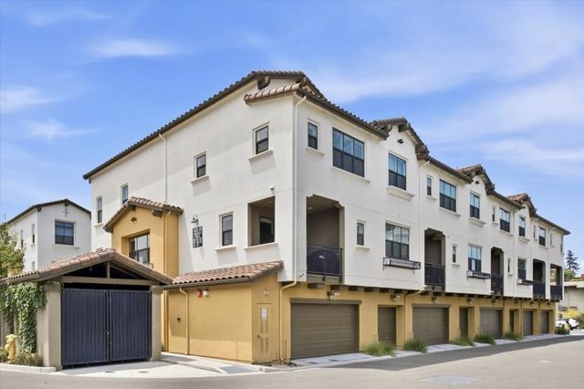 390 Camarillo Terrace, Sunnyvale, CA 94085