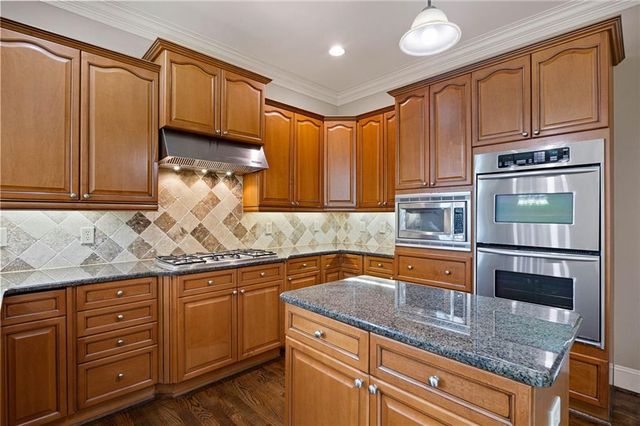 1045 Sandtown Place Drive SW, Marietta, GA 30064