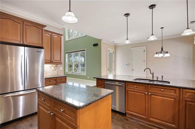 1045 Sandtown Place Drive SW, Marietta, GA 30064