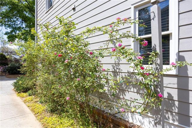 1045 Sandtown Place Drive SW, Marietta, GA 30064