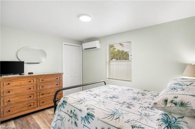 412 Harbor CT, Fort Myers Beach, FL 33931