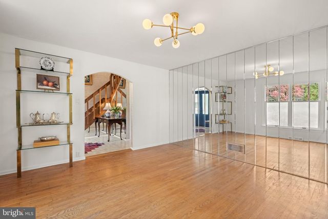 296 BARWYNNE RD, Wynnewood, PA 19096
