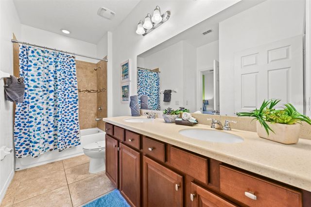 1299 YORKSHIRE COURT COURT, Davenport, FL 33896