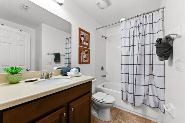 1299 YORKSHIRE COURT COURT, Davenport, FL 33896