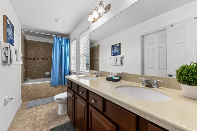 1299 YORKSHIRE COURT COURT, Davenport, FL 33896