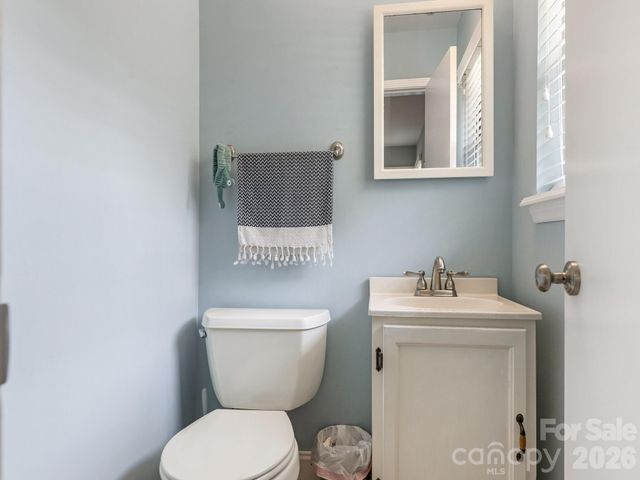 5634 Wedgewood Drive, Charlotte, NC 28210