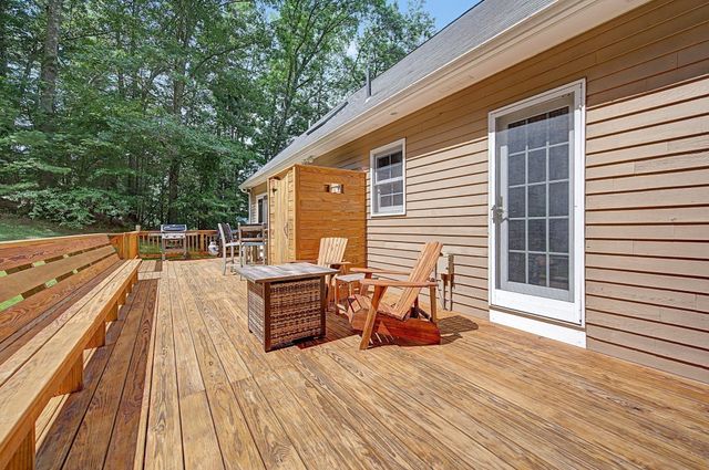 24B River Street, Upton, MA 01568