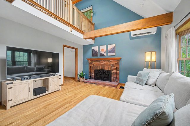 24B River Street, Upton, MA 01568
