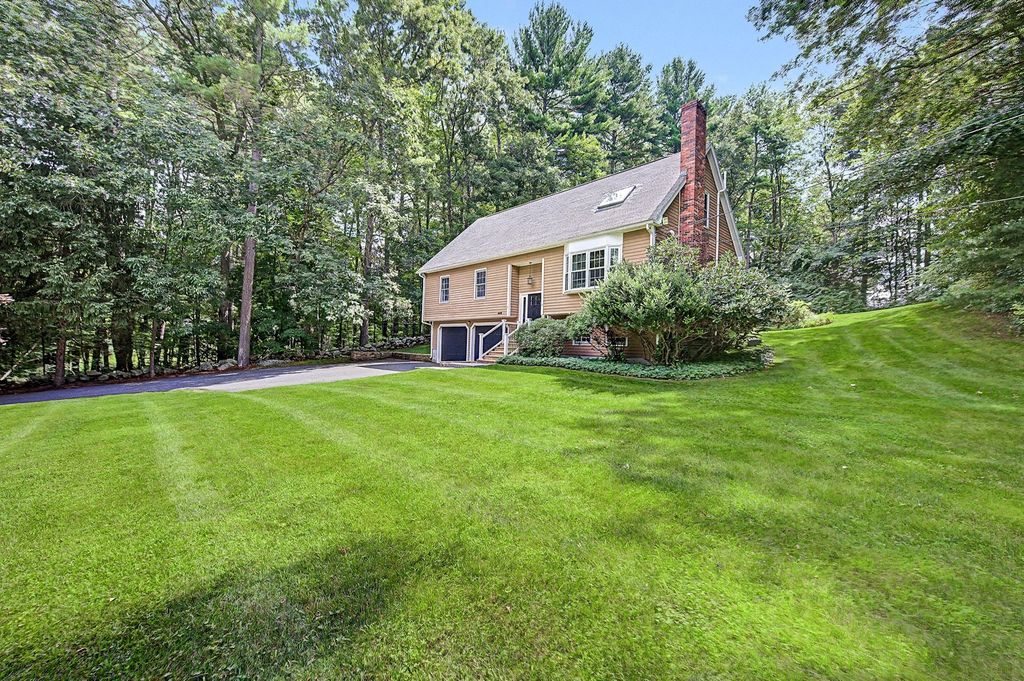 24B River Street, Upton, MA 01568