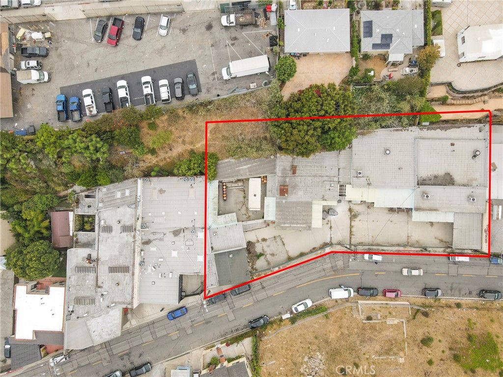 335 E Beach Avenue, Inglewood, CA 90302 — photo 2