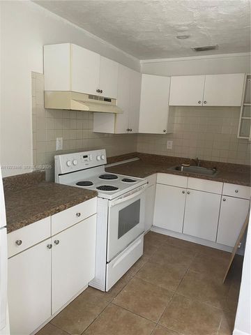 2481 NW 13th Ct 1-2, Fort Lauderdale, FL 33311