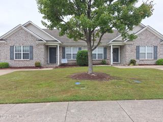 2541 Saddleback Drive A, Winterville, NC 28590