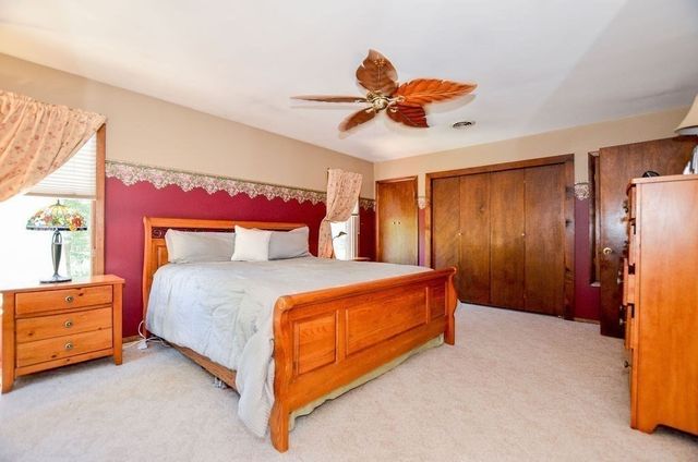 47 Walnut Plain Rd, Rochester, MA 02770