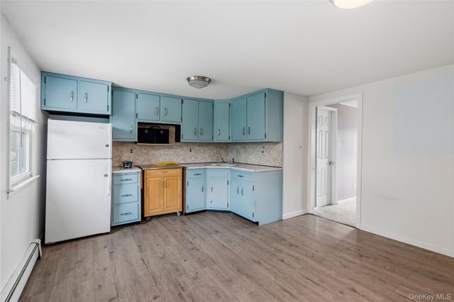 101 Spruce Avenue, Bethpage, NY 11714