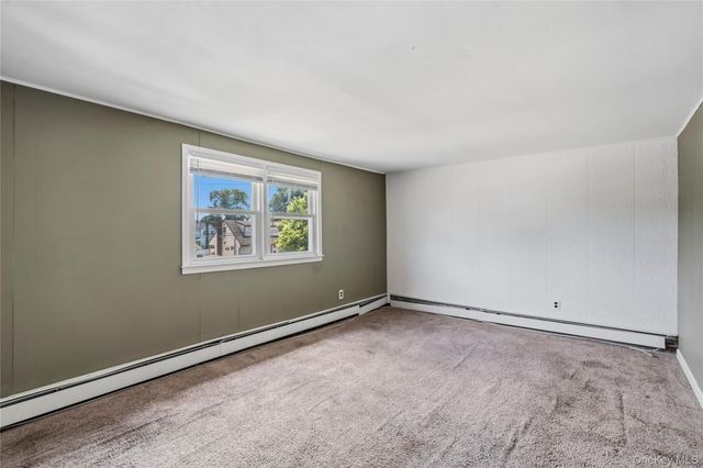 101 Spruce Avenue, Bethpage, NY 11714
