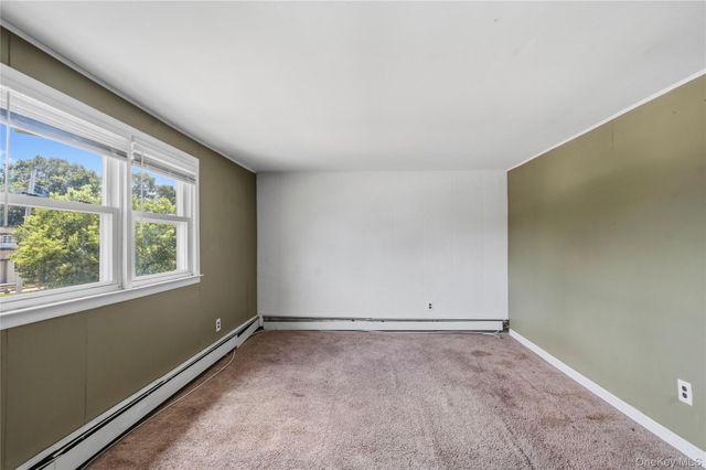 101 Spruce Avenue, Bethpage, NY 11714