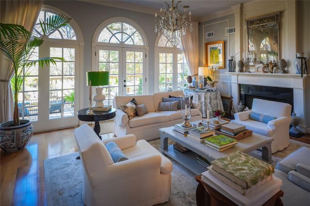 9590 Longmont Drive, Houston, TX 77063