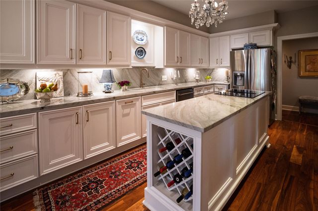 9590 Longmont Drive, Houston, TX 77063